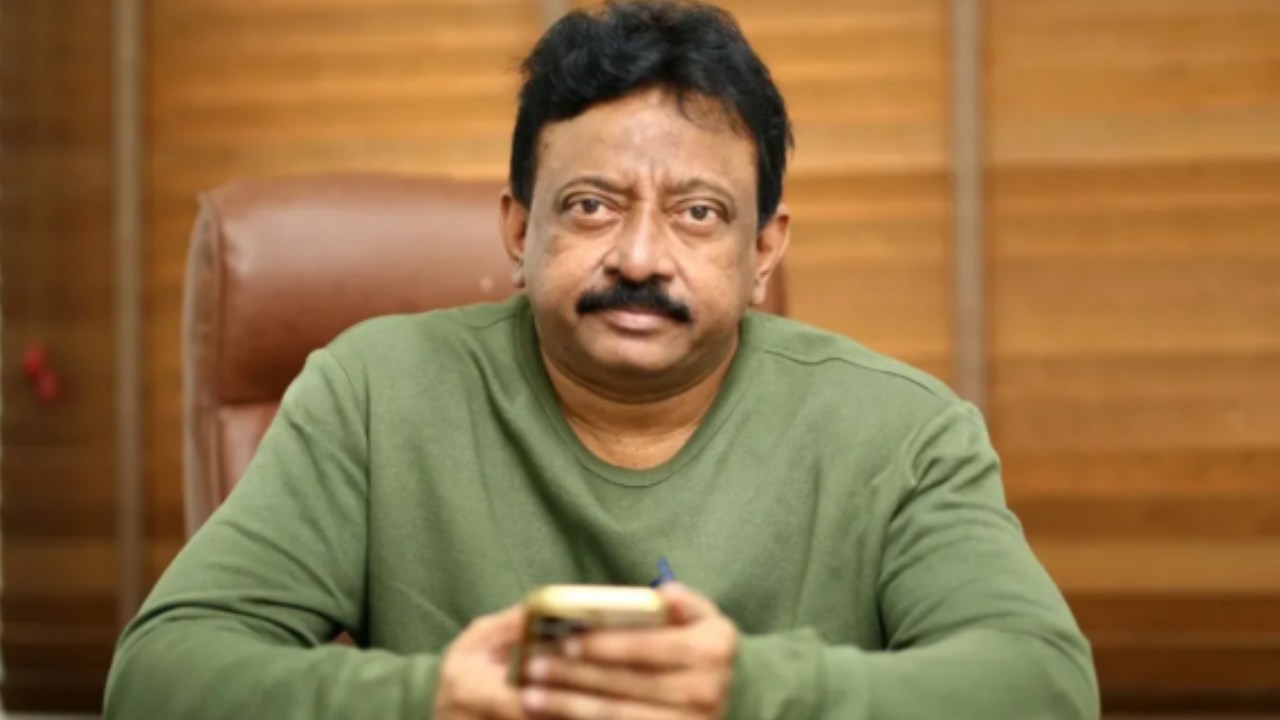 RGV : సెన్సార్ బోర్డుపై ఆర్జీవీ సంచలన వ్యాఖ్యలు.. చాలా పాతది.. కోట్ల మంది చూసే సినిమాని అయిదుగురు ఎలా డిసైడ్ చేస్తారు? RGV : సెన్సార్ బోర్డుపై ఆర్జీవీ సంచలన వ్యాఖ్యలు.. చాలా పాతది.. కోట్ల మంది చూసే సినిమాని అయిదుగురు ఎలా డిసైడ్ చేస్తారు?