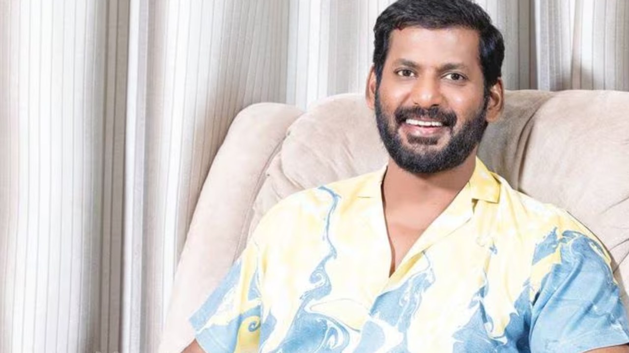 Vishal : విశాల్ కి షాక్ ఇచ్చిన హైకోర్టు.. వడ్డీతో కలిపి అన్ని కోట్లు కట్టాల్సిందే.. Vishal : విశాల్ కి షాక్ ఇచ్చిన హైకోర్టు.. వడ్డీతో కలిపి అన్ని కోట్లు కట్టాల్సిందే..