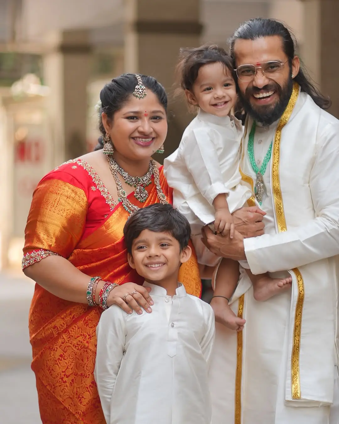 Bigg Boss Fame Actor vishwa Traditional Photos with Family