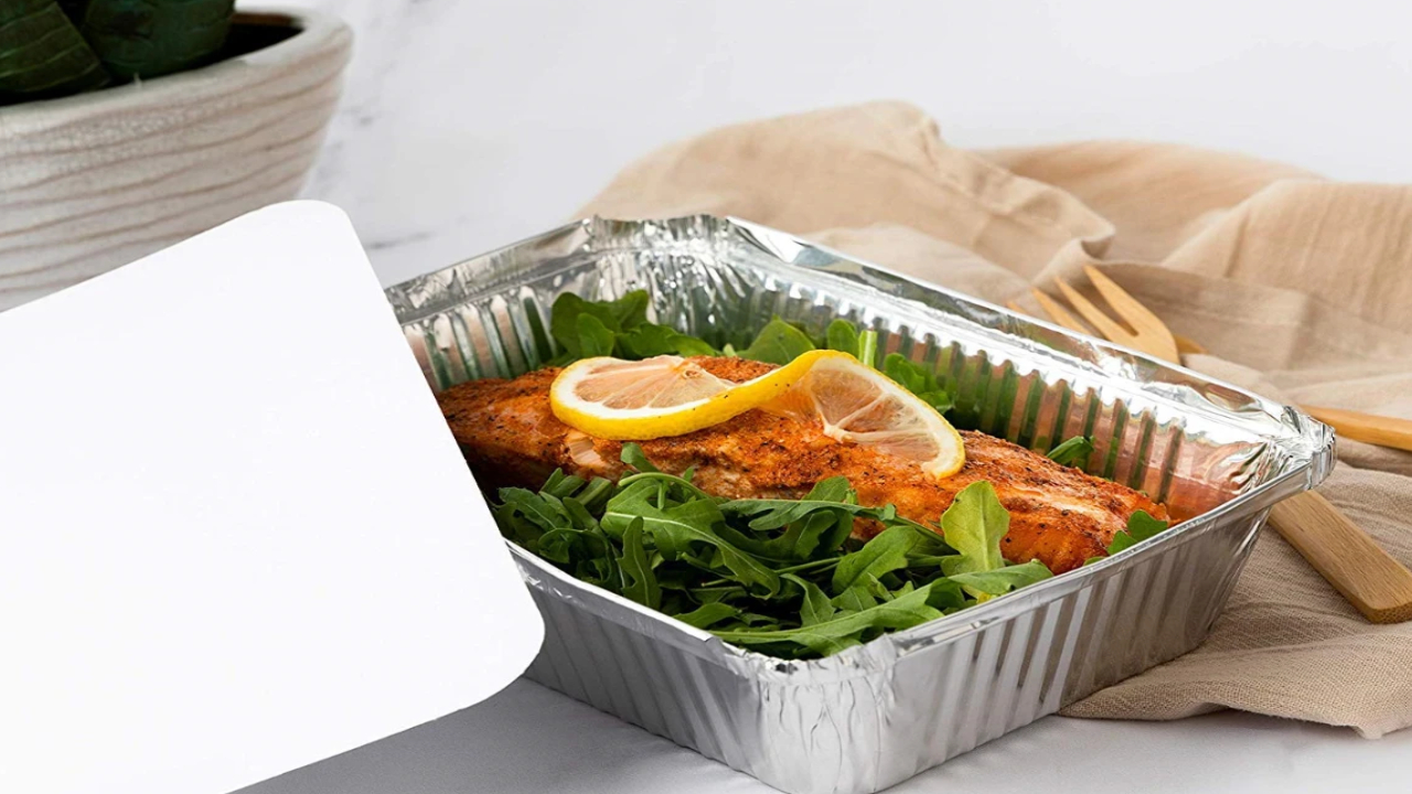 Aluminum foil: అల్యూమినియం ఫాయిల్ ఎందుకు ప్రమాదం.. వాడితే ఏమవుతుంది? Aluminum foil: అల్యూమినియం ఫాయిల్ ఎందుకు ప్రమాదం.. వాడితే ఏమవుతుంది?