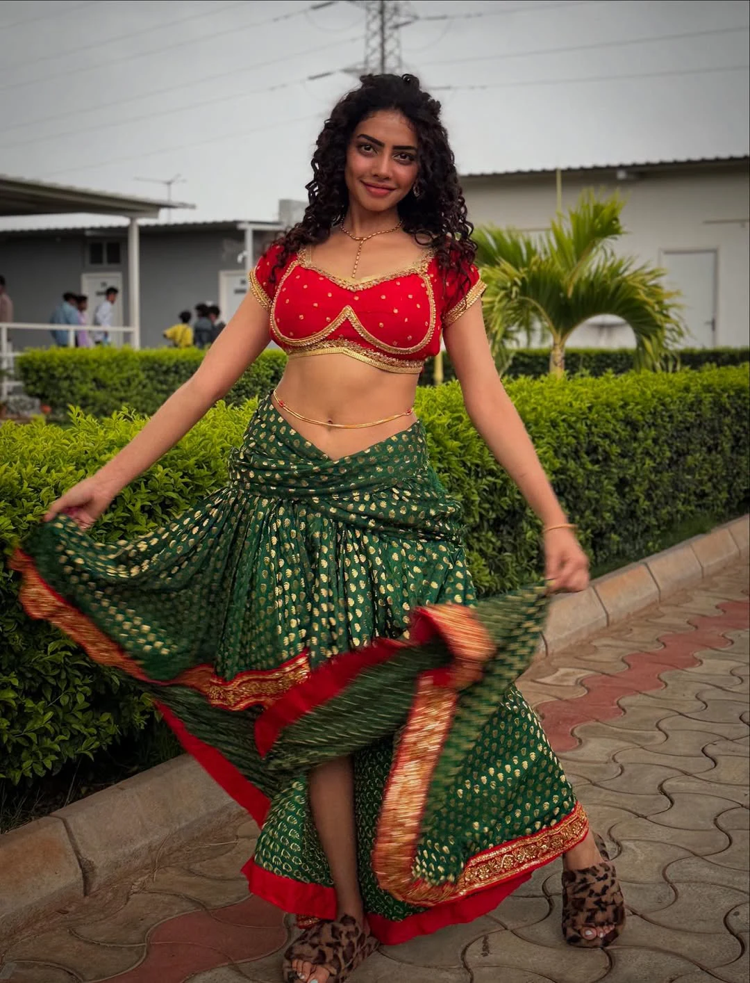 Anala Susmitha Sizzling Photos