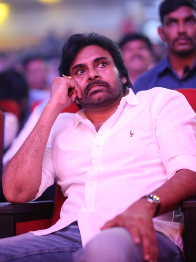 Pawan Kalyan With his Wife Anna Lezhneva in Hari Hara Veeramallu Pre Release event