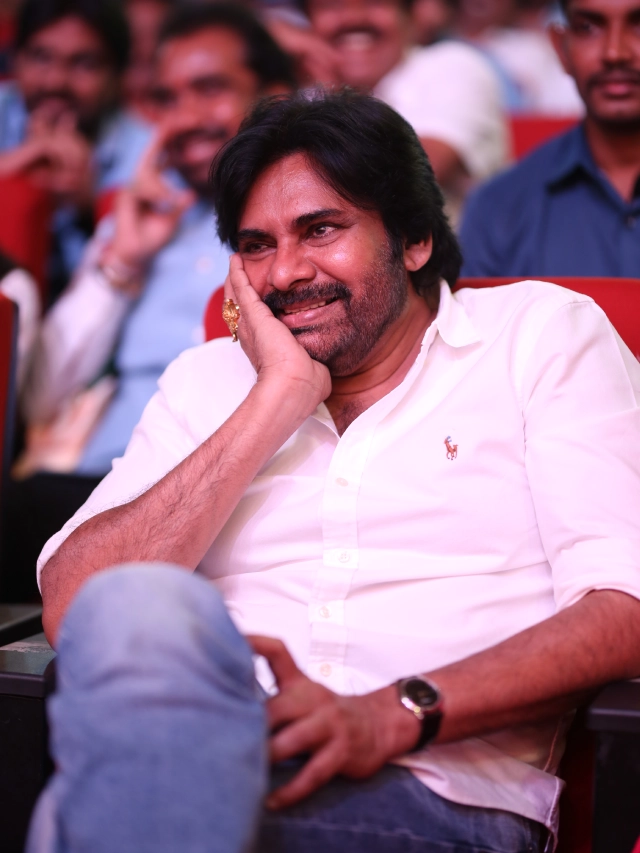 Pawan Kalyan With his Wife Anna Lezhneva in Hari Hara Veeramallu Pre Release event