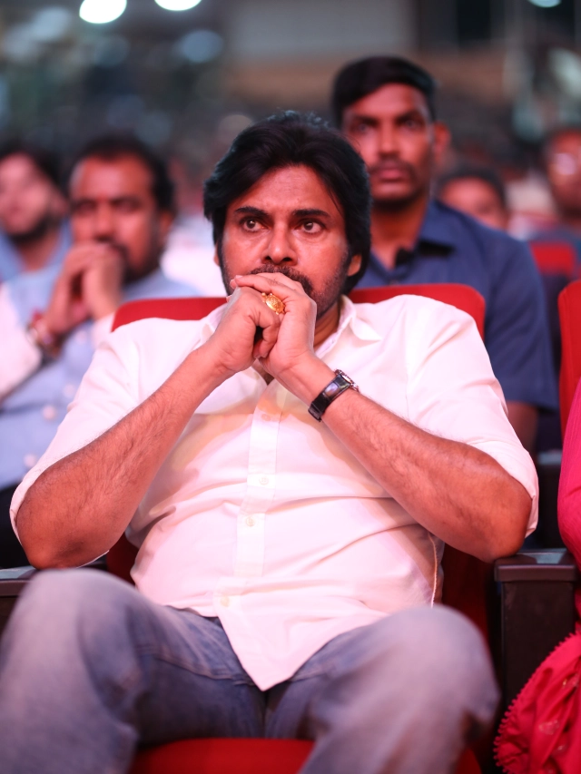 Pawan Kalyan With his Wife Anna Lezhneva in Hari Hara Veeramallu Pre Release event