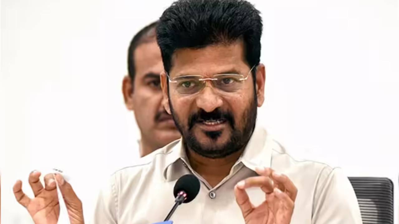 స్థానిక సంస్థల్లో బీసీ రిజర్వేషన్లపై పంచాయితీ తేలేనా? ఆర్డినెన్స్ తెస్తే గవర్నర్ సంతకం చేస్తారా? స్థానిక సంస్థల్లో బీసీ రిజర్వేషన్లపై పంచాయితీ తేలేనా? ఆర్డినెన్స్ తెస్తే గవర్నర్ సంతకం చేస్తారా?