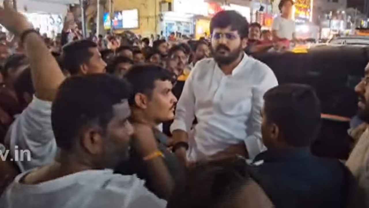 Congress Vs BRS: మల్కాజ్గిరిలో ఉద్రిక్తత.. బీఆర్ఎస్ నేతల సవాల్ ను స్వీకరించిన మైనంపల్లి.. Congress Vs BRS: మల్కాజ్గిరిలో ఉద్రిక్తత.. బీఆర్ఎస్ నేతల సవాల్ ను స్వీకరించిన మైనంపల్లి..