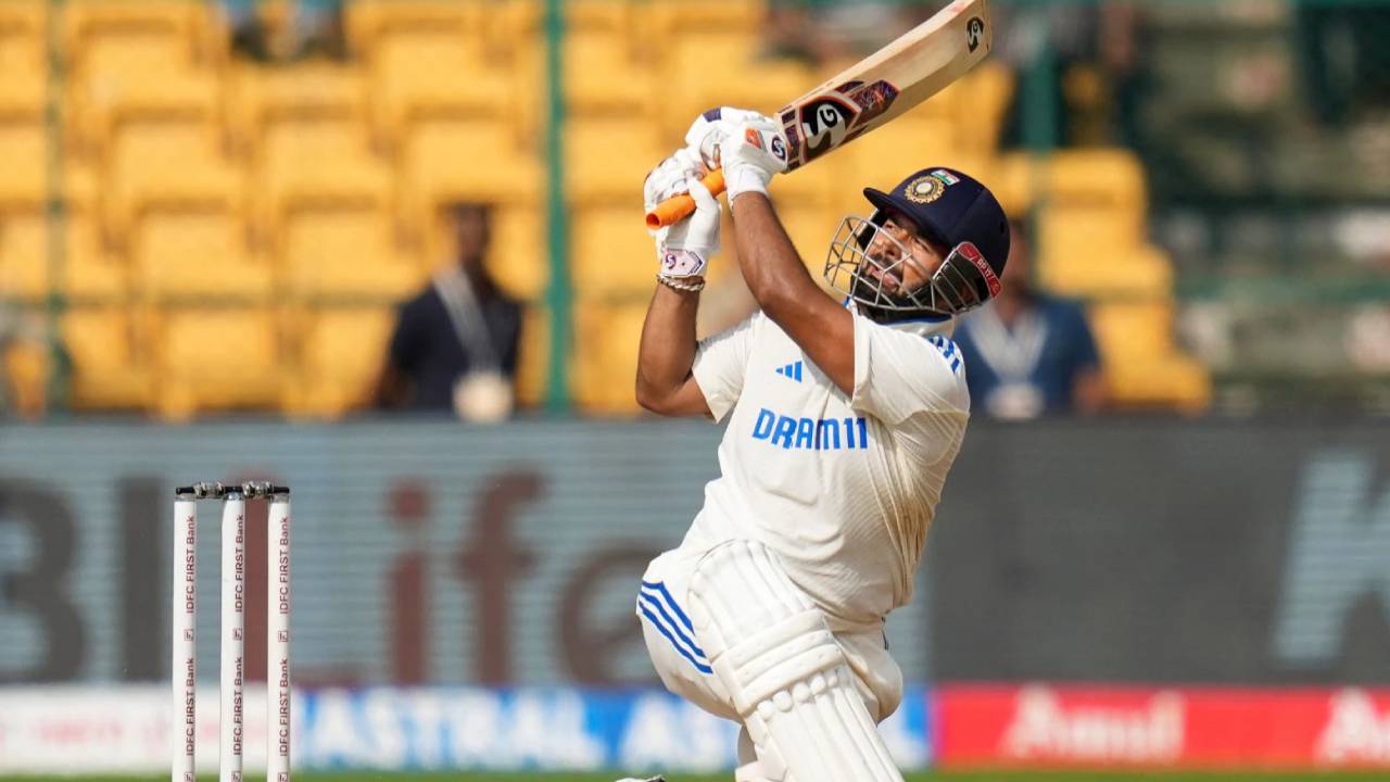 Rishabh Pant : అరెరె.. పంత్ అద్భుత రికార్డు సాధించాడుగా.. గాయం మ్యాటర్లో పడి అందరూ.. Rishabh Pant : అరెరె.. పంత్ అద్భుత రికార్డు సాధించాడుగా.. గాయం మ్యాటర్లో పడి అందరూ..