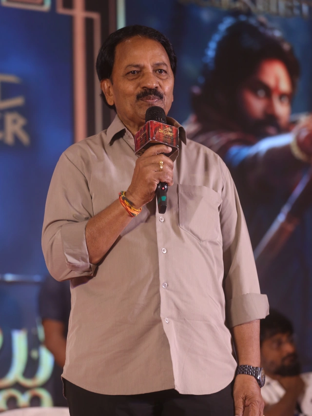 HariHara VeeraMallu Success Meet