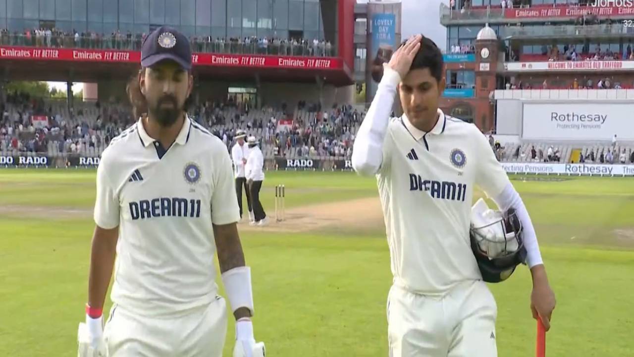 ENG vs IND : మురిపించారు.. మళ్లీ ఏడిపించరు గదా.. 90 ఓవర్లు.. 8 వికెట్లు.. ENG vs IND : మురిపించారు.. మళ్లీ ఏడిపించరు గదా.. 90 ఓవర్లు.. 8 వికెట్లు..