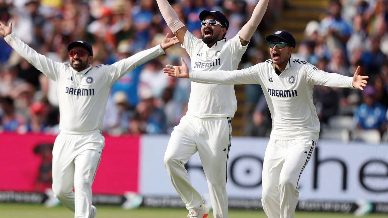 IND vs ENG: నాల్గో టెస్టులో భారత్ గెలవాలంటే.. తుది జట్టులో ఈ నాలుగు మార్పులు చేయాల్సిందేనా.. IND vs ENG: నాల్గో టెస్టులో భారత్ గెలవాలంటే.. తుది జట్టులో ఈ నాలుగు మార్పులు చేయాల్సిందేనా..
