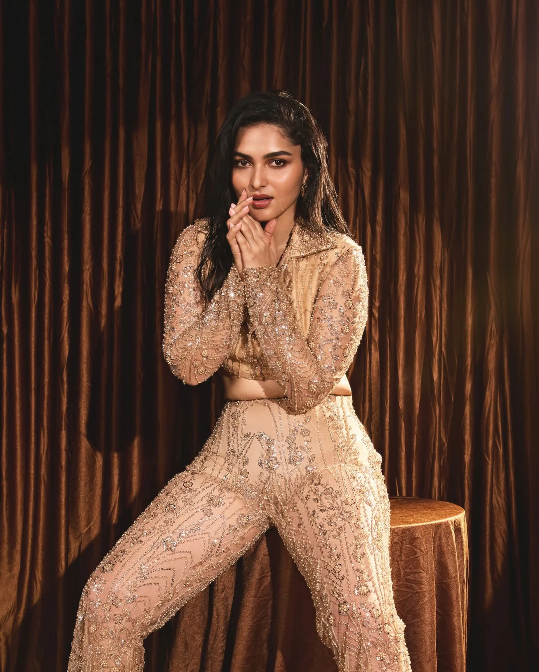 Kayadu Lohar Sizzling Photos
