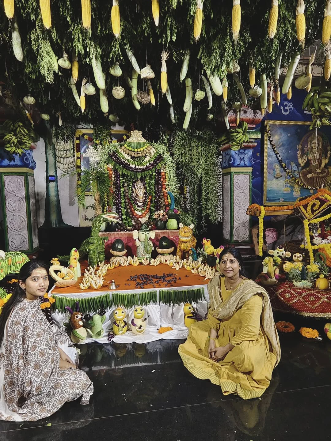 Singer Mangli Went to Srisailam with Family