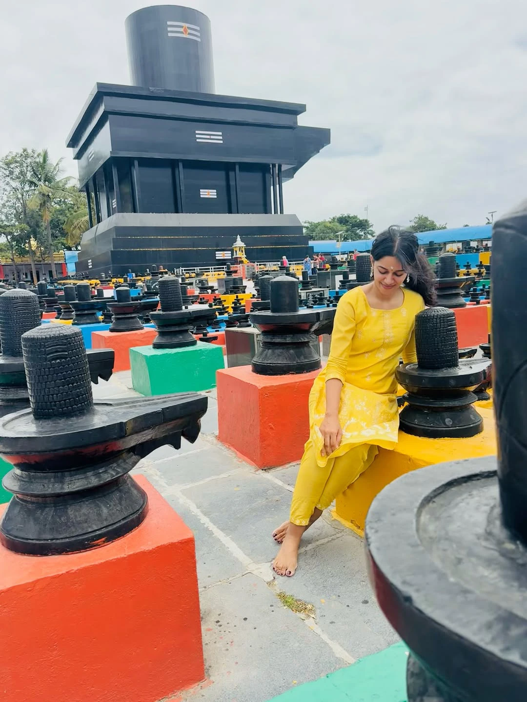 Mirnalini Ravi Visits Kotilingeswara Temple