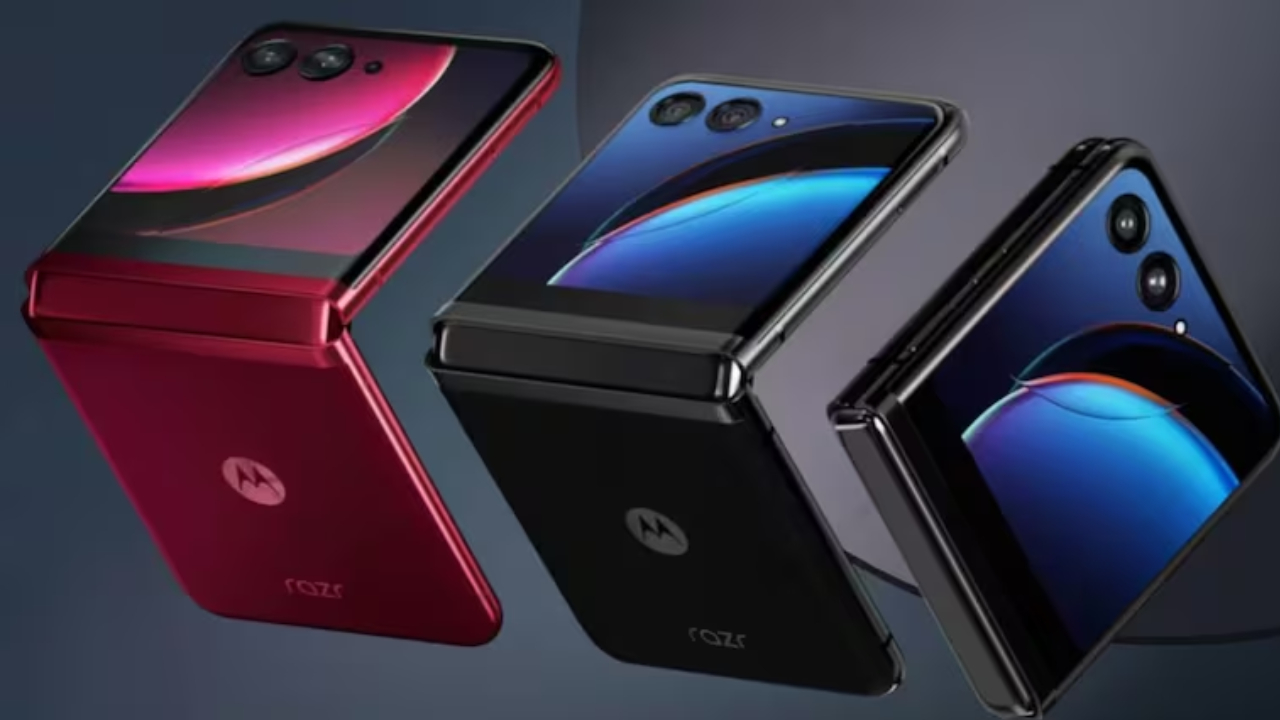 Motorola Razr 50 Ultra : మోటోరోలా లవర్స్ మీకోసమే.. ఈ ఫోల్డబుల్ రేజర్ 50 అల్ట్రాపై క్రేజీ డిస్కౌంట్.. అమెజాన్లో జస్ట్ ఎంతంటే? Motorola Razr 50 Ultra : మోటోరోలా లవర్స్ మీకోసమే.. ఈ ఫోల్డబుల్ రేజర్ 50 అల్ట్రాపై క్రేజీ డిస్కౌంట్.. అమెజాన్లో జస్ట్ ఎంతంటే?