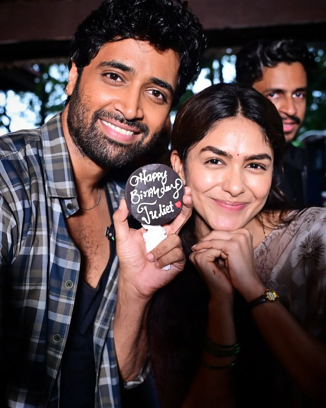 Mrunal Thakur Birthday Celebrations