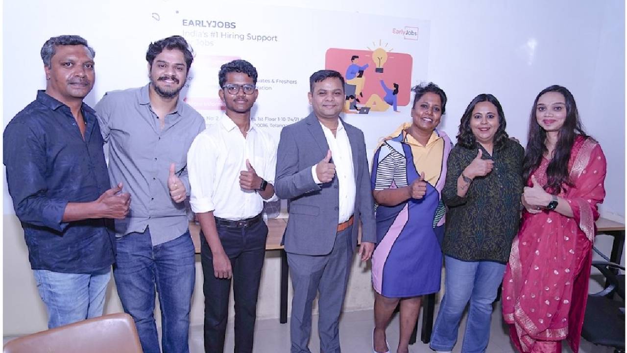 హైదరాబాద్లో ప్రారంభమైన EarlyJobs ఫ్రాంచైజ్.. స్థానిక యువతలోని టాలెంట్ను కార్పొరేట్ సంస్థలకు పరిచయం చేసేలా.. హైదరాబాద్లో ప్రారంభమైన EarlyJobs ఫ్రాంచైజ్.. స్థానిక యువతలోని టాలెంట్ను కార్పొరేట్ సంస్థలకు పరిచయం చేసేలా..