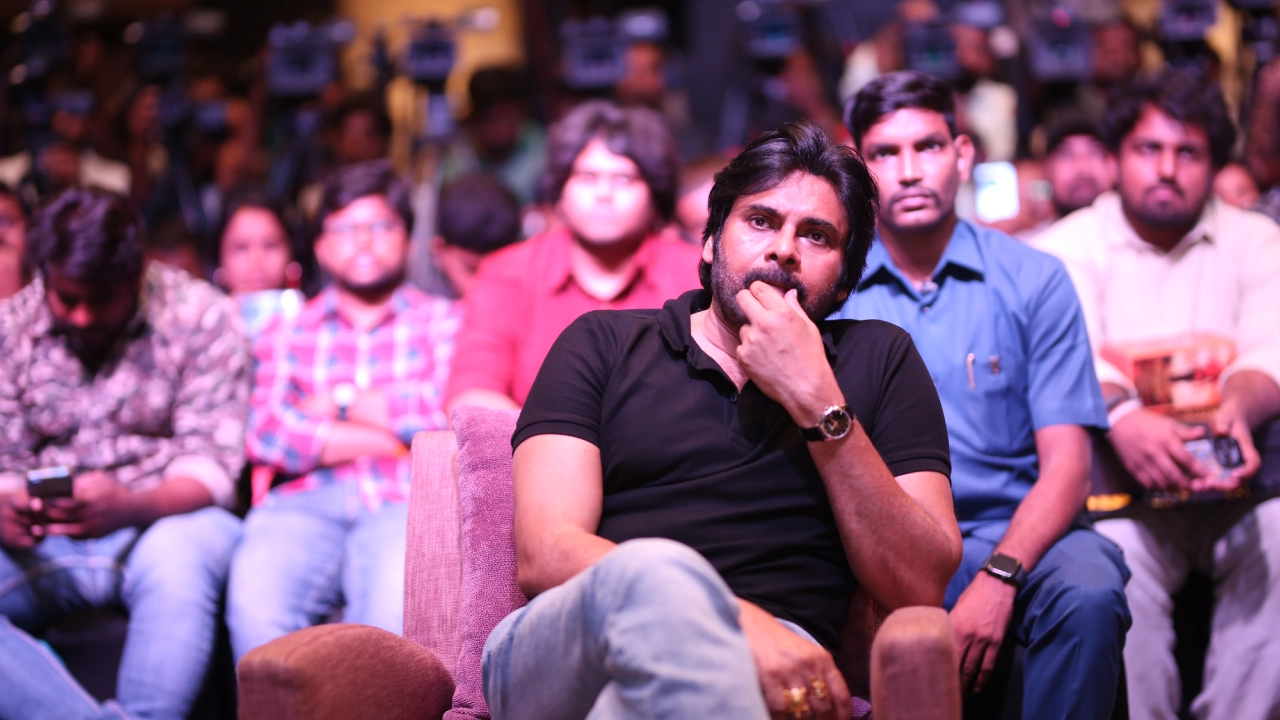 Pawan Kalyan Hari Hara Veeramallu Movie Press Meet
