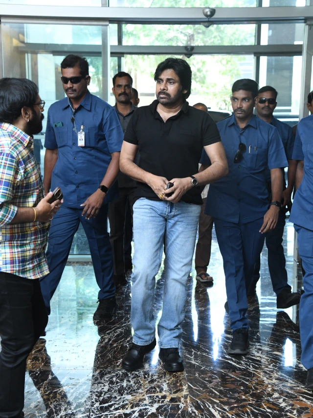 Pawan Kalyan Hari Hara Veeramallu Movie Press Meet