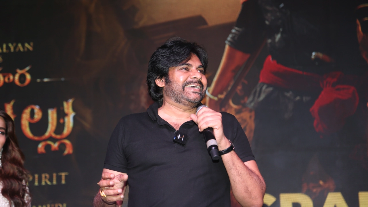 Pawan Kalyan Hari Hara Veeramallu Movie Press Meet
