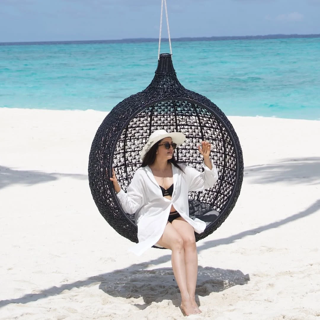 Pranita Subhash Enjoying Vacation in Maldives