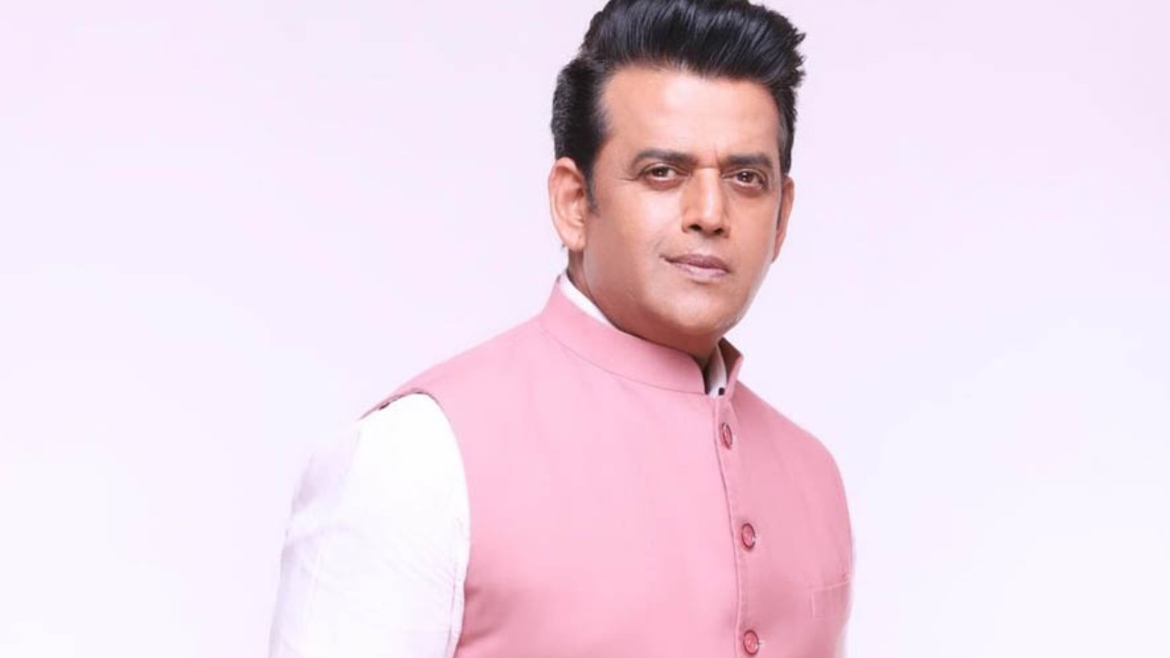 Ravi Kishan : పాలతో స్నానం.. గులాబీ పూల మీద నిద్ర.. దెబ్బకు సినిమా అవకాశాలు పోవడంతో.. Ravi Kishan : పాలతో స్నానం.. గులాబీ పూల మీద నిద్ర.. దెబ్బకు సినిమా అవకాశాలు పోవడంతో..