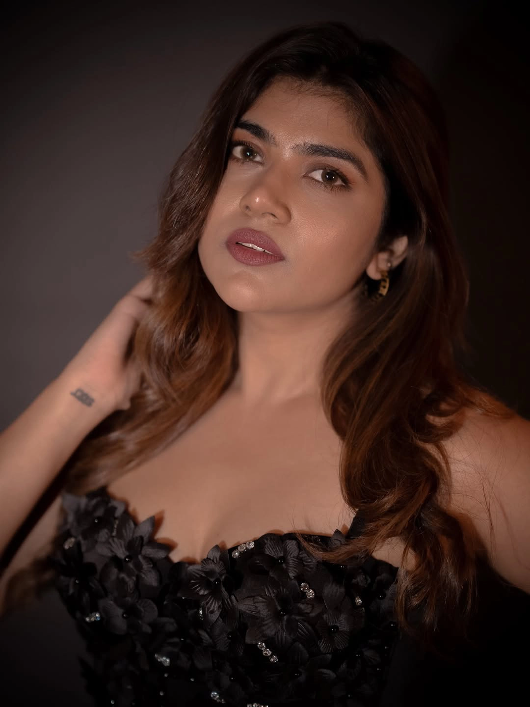 Rithu Chowdary Stunning Looks in Black Dress