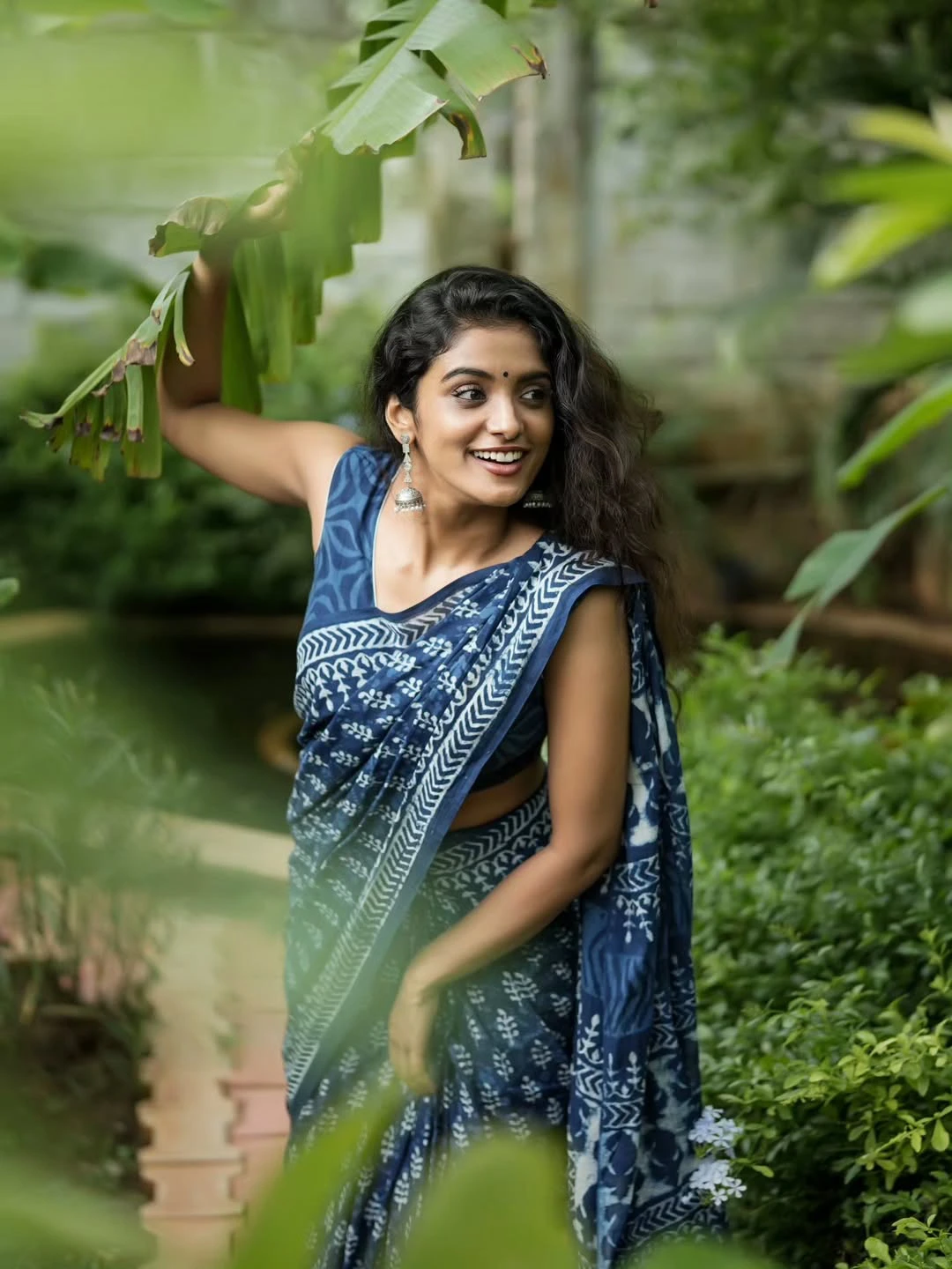 Roopa Koduvayur Cute Photos in Saree