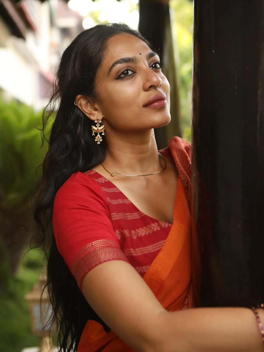 Sobhita Dhulipala Cute Photos in Saree