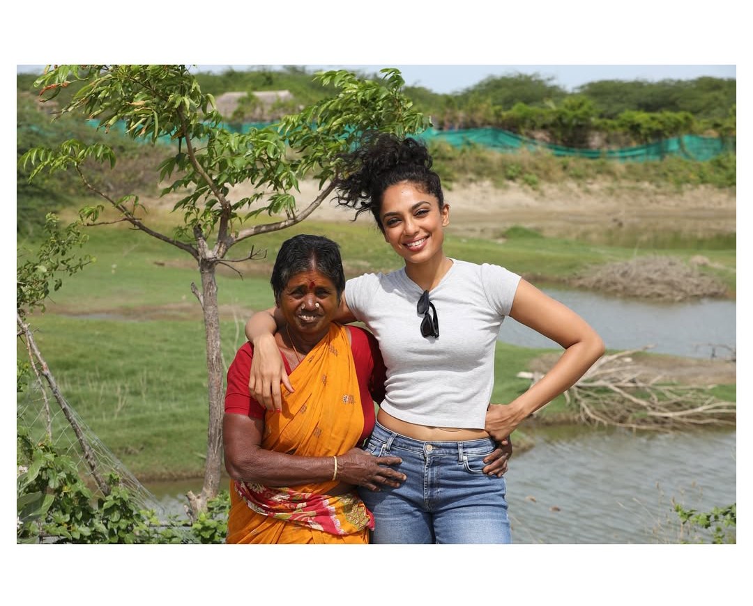 Sobhita Dhulipala Enjoying Vacation in Tamilnadu