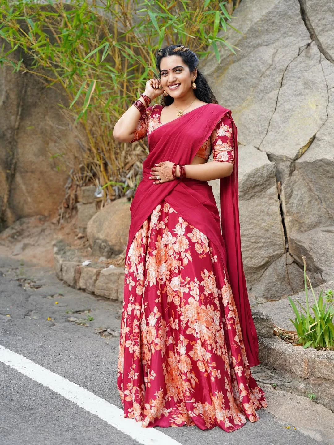 Sravanthi Chokarapu Cute Photos in Half Saree