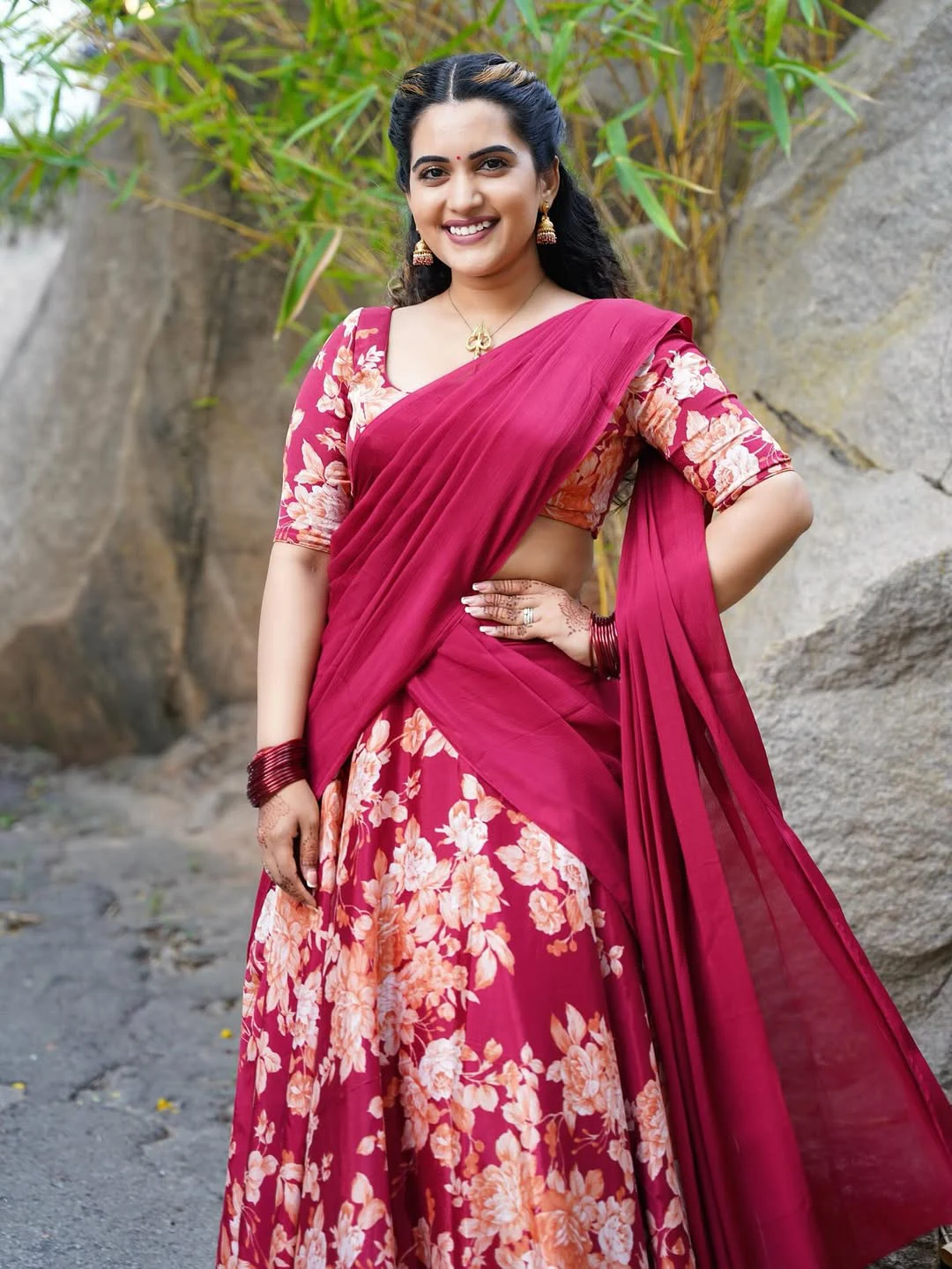 Sravanthi Chokarapu Cute Photos in Half Saree