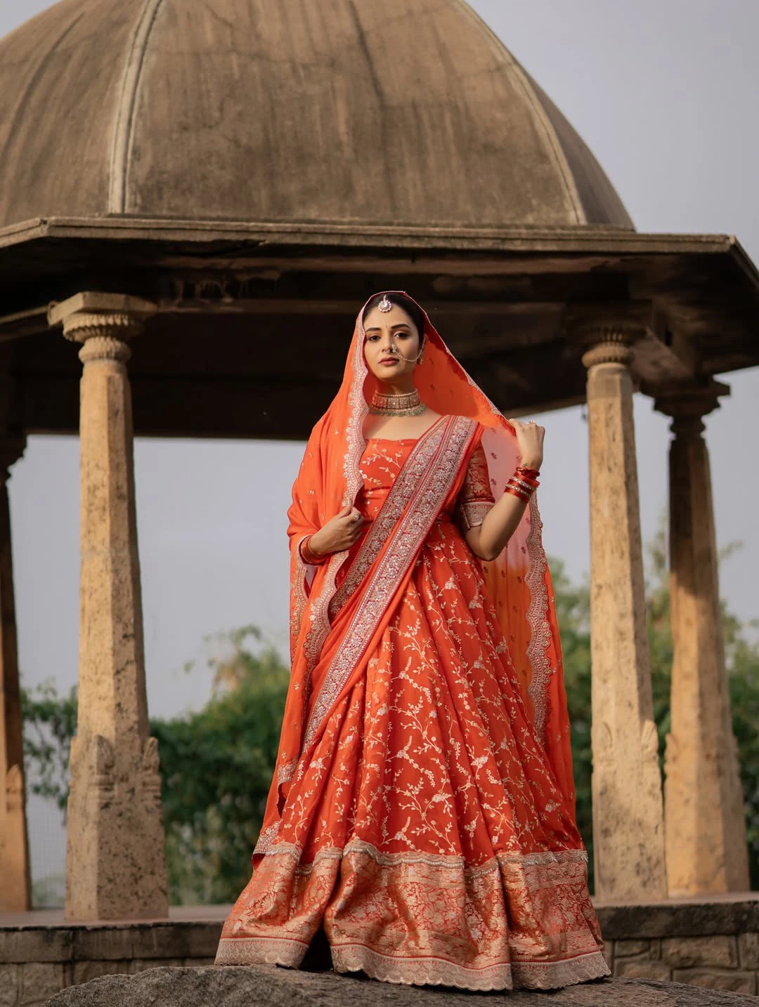 Sreemukhi Special Photo Shoot in Queen Looks