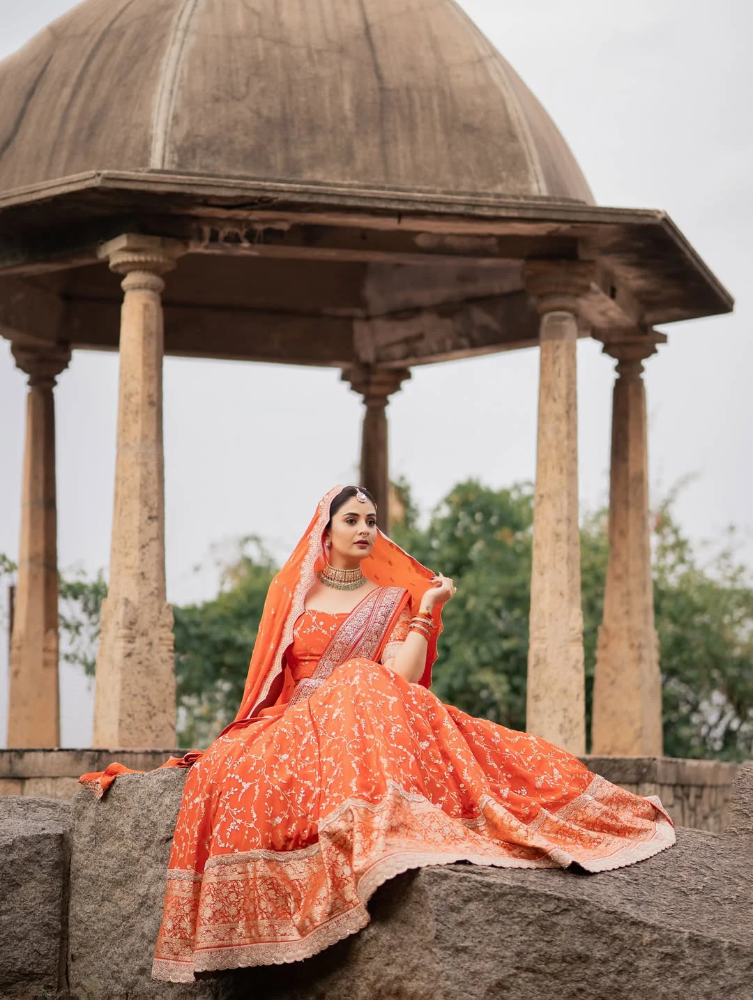 Sreemukhi Special Photo Shoot in Queen Looks