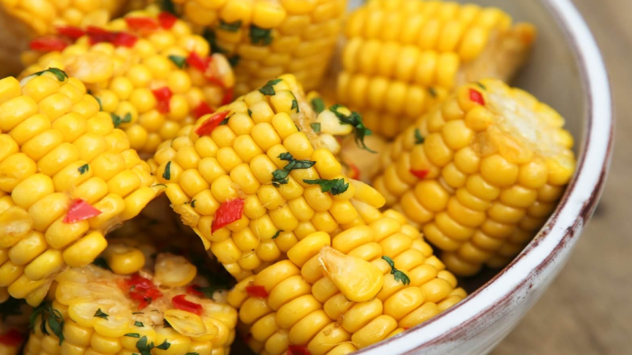 Sweet Corn Benefits: స్వీట్ కార్న్ తో ఆరోగ్యం.. చర్మం, కళ్లు సేఫ్.. ఇంకా చాలా ప్రయోజనాలు ఉన్నాయి Sweet Corn Benefits: స్వీట్ కార్న్ తో ఆరోగ్యం.. చర్మం, కళ్లు సేఫ్.. ఇంకా చాలా ప్రయోజనాలు ఉన్నాయి