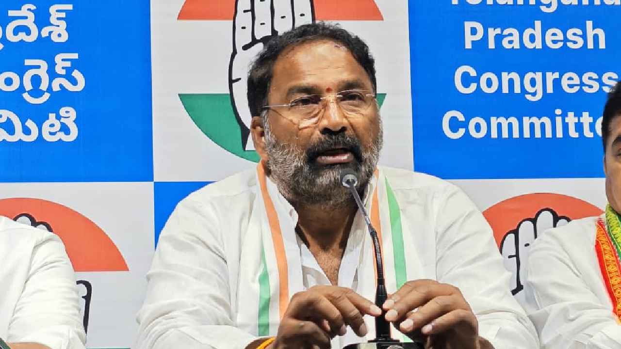 Minister Vakiti Srihari: గొర్రెలు, బర్రెలు ఇస్తే ఏం చేసుకోవాలి? ఇది అదృష్టమో దురదృష్టమో తెలియదు- కొత్త మంత్రి షాకింగ్ కామెంట్స్.. Minister Vakiti Srihari: గొర్రెలు, బర్రెలు ఇస్తే ఏం చేసుకోవాలి? ఇది అదృష్టమో దురదృష్టమో తెలియదు- కొత్త మంత్రి షాకింగ్ కామెంట్స్..