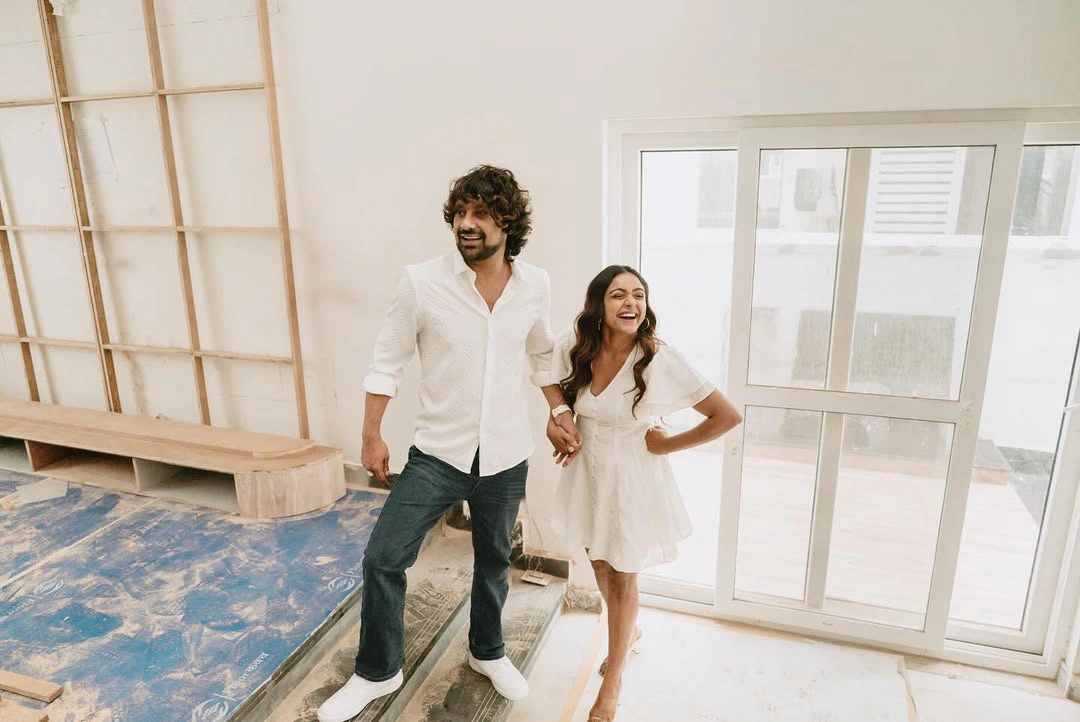 Vithika Sheru Gifted New House to Varun Sandesh