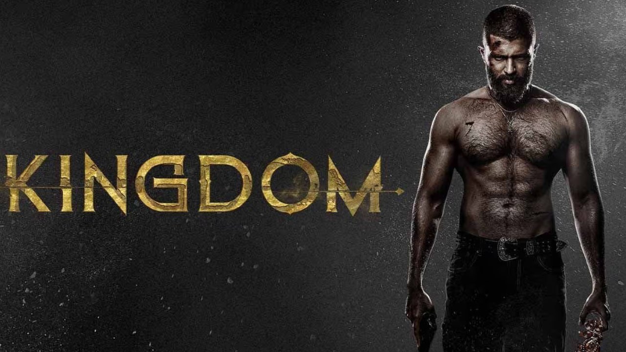 Kingdom : వారం రోజుల ముందే విజయ్ దేవరకొండ సినిమాకు టికెట్ రేట్ల పెంపు.. ‘కింగ్డమ్’ కు ఎంత పెంచారంటే? Kingdom : వారం రోజుల ముందే విజయ్ దేవరకొండ సినిమాకు టికెట్ రేట్ల పెంపు.. ‘కింగ్డమ్’ కు ఎంత పెంచారంటే?