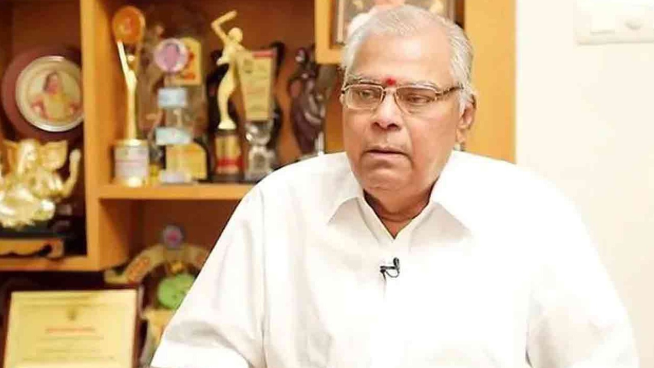 Kota Srinivasa Rao : కోట శ్రీనివాసరావు ఏం ఏం అవార్డులు గెలుచుకున్నారో తెలుసా.. నంది అవార్డుల్లో సరికొత్త రికార్డ్.. Kota Srinivasa Rao : కోట శ్రీనివాసరావు ఏం ఏం అవార్డులు గెలుచుకున్నారో తెలుసా.. నంది అవార్డుల్లో సరికొత్త రికార్డ్..