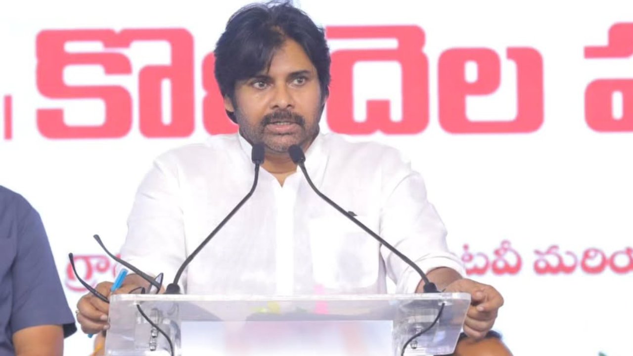 Pawan Kalyan : ఆయనే నాకు ఇంటర్ సీట్ ఇప్పించారు.. దివంగత ఎమ్మెల్యేపై పవన్ కళ్యాణ్ ఆసక్తికర వ్యాఖ్యలు.. Pawan Kalyan : ఆయనే నాకు ఇంటర్ సీట్ ఇప్పించారు.. దివంగత ఎమ్మెల్యేపై పవన్ కళ్యాణ్ ఆసక్తికర వ్యాఖ్యలు..