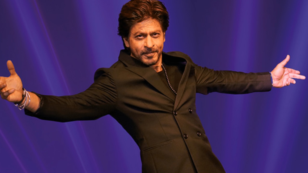 Shah Rukh Khan : షూటింగ్ లో గాయపడ్డ బాలీవుడ్ బాద్షా.. ఆందోళనలో అభిమానులు Shah Rukh Khan : షూటింగ్ లో గాయపడ్డ బాలీవుడ్ బాద్షా.. ఆందోళనలో అభిమానులు