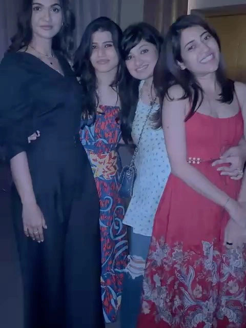 Allu Arjun Wife Allu Sneha Reddy Party with Friends