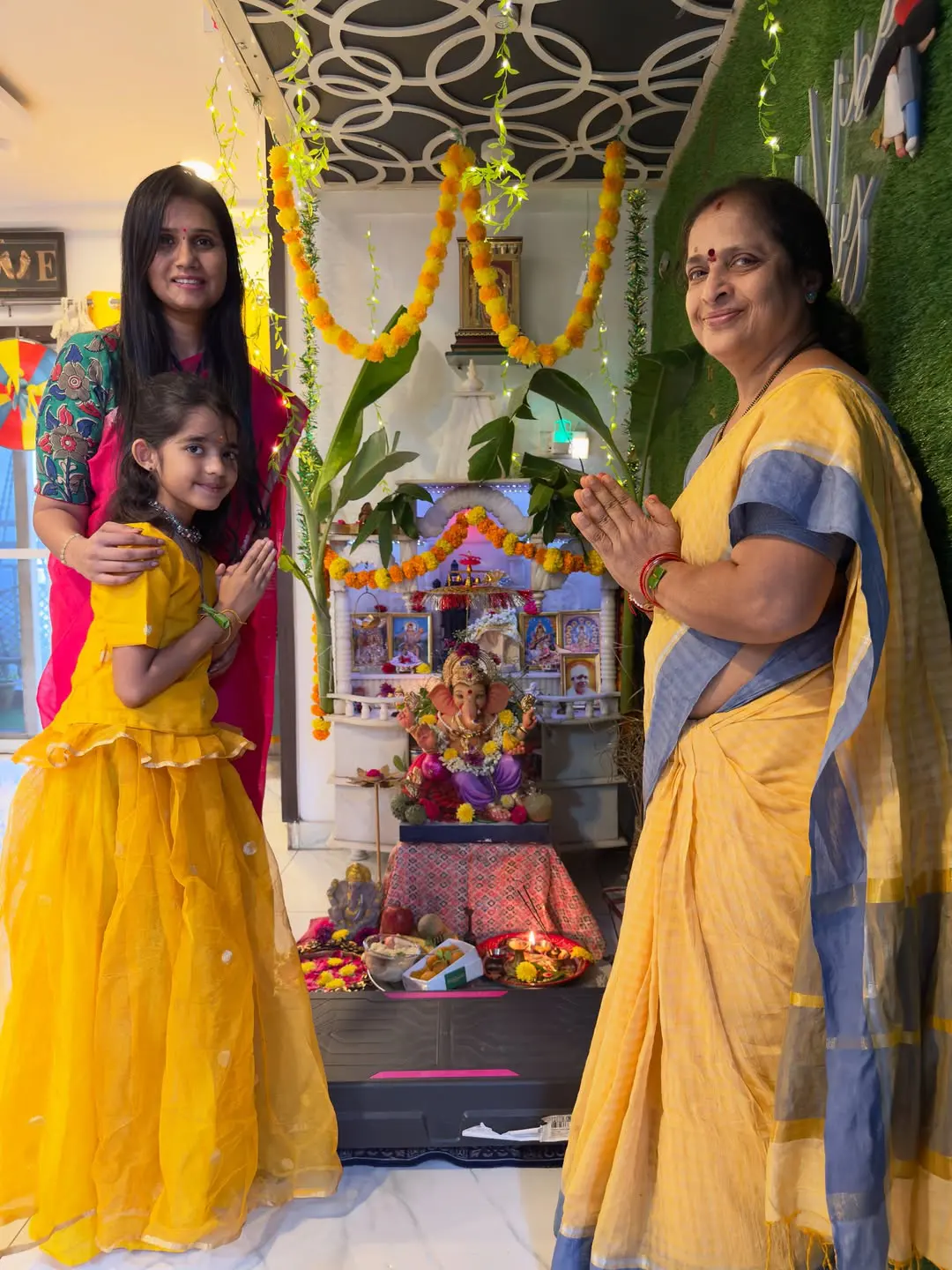 Anchor Ravi Vinayaka Chavithi Celebrations with Family