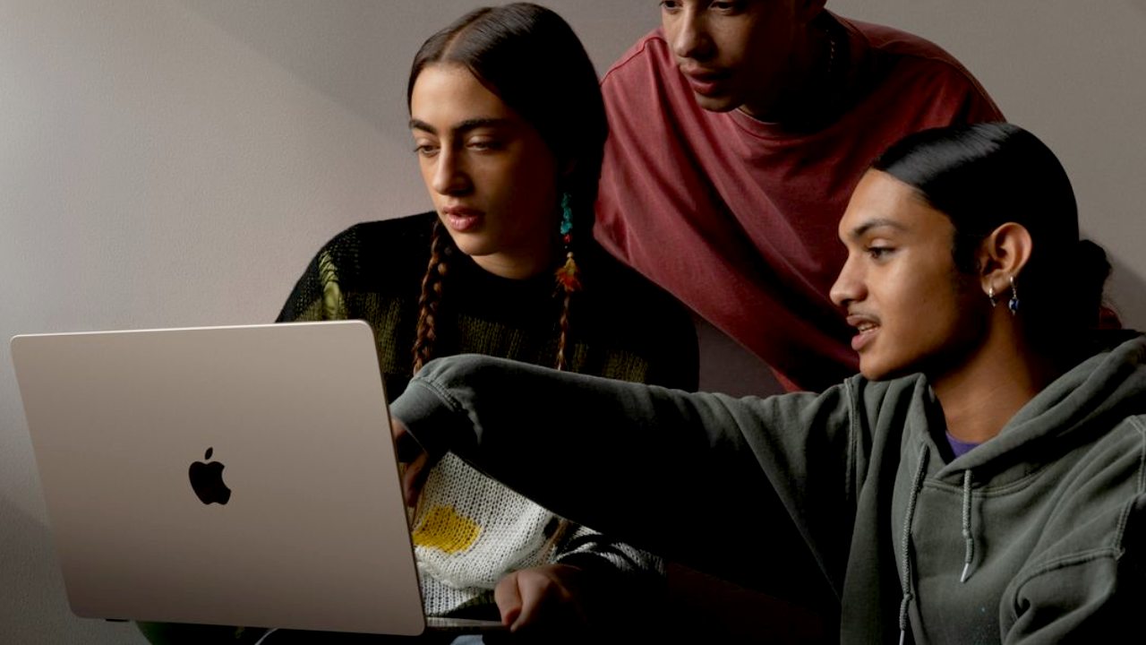 Apple MacBook Air : స్టూడెంట్స్ కోసం అద్భుతమైన ఆపిల్ ల్యాప్టాప్.. ఇలా కొన్నారంటే మ్యాక్బుక్ ఎయిర్ అతి తక్కువ ధరకే..! Apple MacBook Air : స్టూడెంట్స్ కోసం అద్భుతమైన ఆపిల్ ల్యాప్టాప్.. ఇలా కొన్నారంటే మ్యాక్బుక్ ఎయిర్ అతి తక్కువ ధరకే..!
