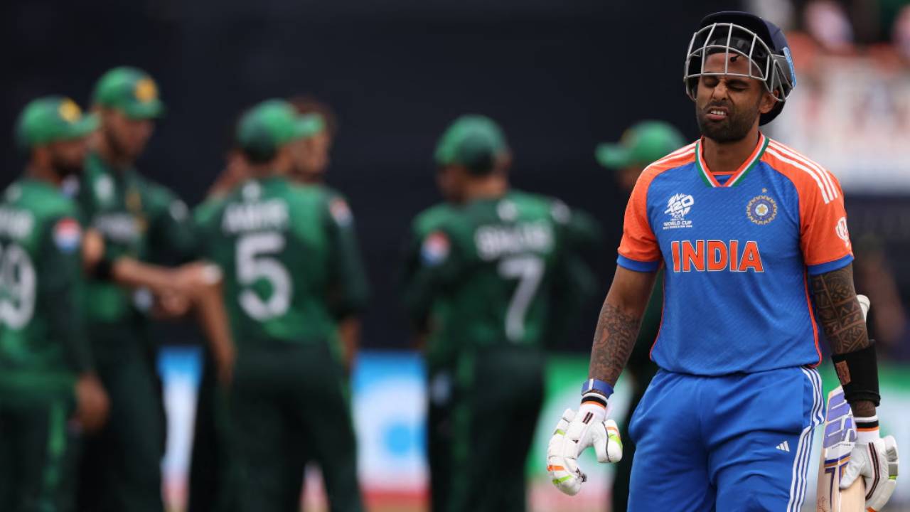 Asia cup 2025 : సూర్య భాయ్ ఇలా అయితే కష్టం.. పాకిస్థాన్ మీద మరీ దారుణమైన ట్రాక్ రికార్డు.. జస్ట్ ఇన్ని రన్సేనా! Asia cup 2025 : సూర్య భాయ్ ఇలా అయితే కష్టం.. పాకిస్థాన్ మీద మరీ దారుణమైన ట్రాక్ రికార్డు.. జస్ట్ ఇన్ని రన్సేనా!