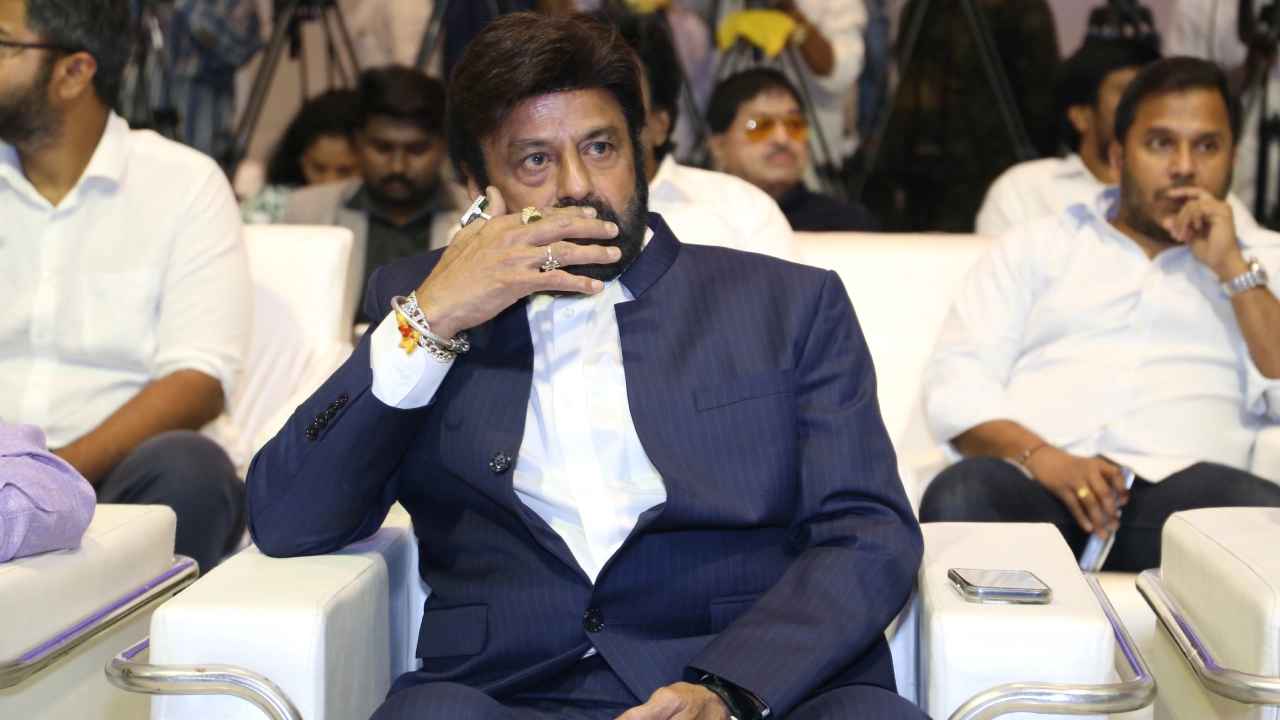 Balakrishna: బాలకృష్ణ గొప్ప మనసు.. వారి కోసం రూ.50 లక్షలు విరాళం.. Balakrishna: బాలకృష్ణ గొప్ప మనసు.. వారి కోసం రూ.50 లక్షలు విరాళం..