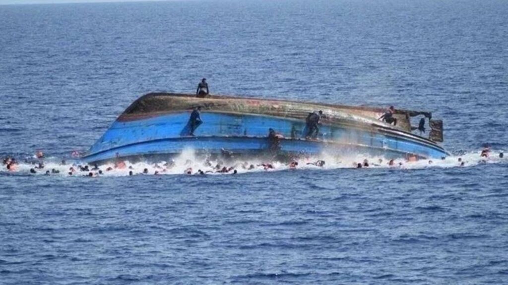 Boat sinking off Yemeni coast