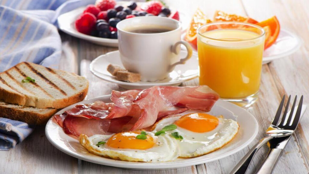 Health risks of skipping breakfast and tiffin in the morning