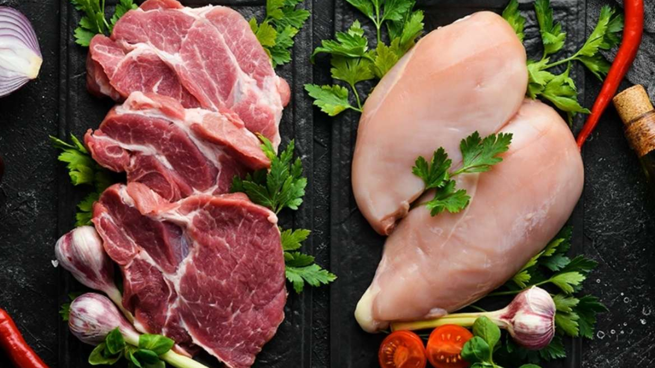 Chicken vs Mutton: చికెన్ vs మటన్: మంచి ఆరోగ్యం కోసం ఏది తినడం ఉత్తమం? Chicken vs Mutton: చికెన్ vs మటన్: మంచి ఆరోగ్యం కోసం ఏది తినడం ఉత్తమం?
