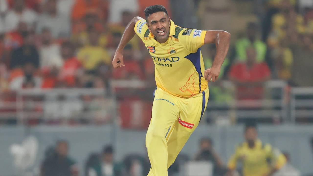 R Ashwin : ఐపీఎల్ ద్వారా అశ్విన్ ఎంత సంపాదించాడో తెలుసా..? రూ.12లక్షల నుంచి మొదలై.. R Ashwin : ఐపీఎల్ ద్వారా అశ్విన్ ఎంత సంపాదించాడో తెలుసా..? రూ.12లక్షల నుంచి మొదలై..