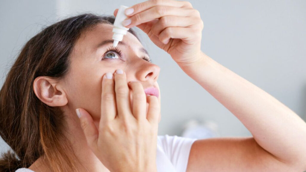 Do women experience vision problems after delivery?